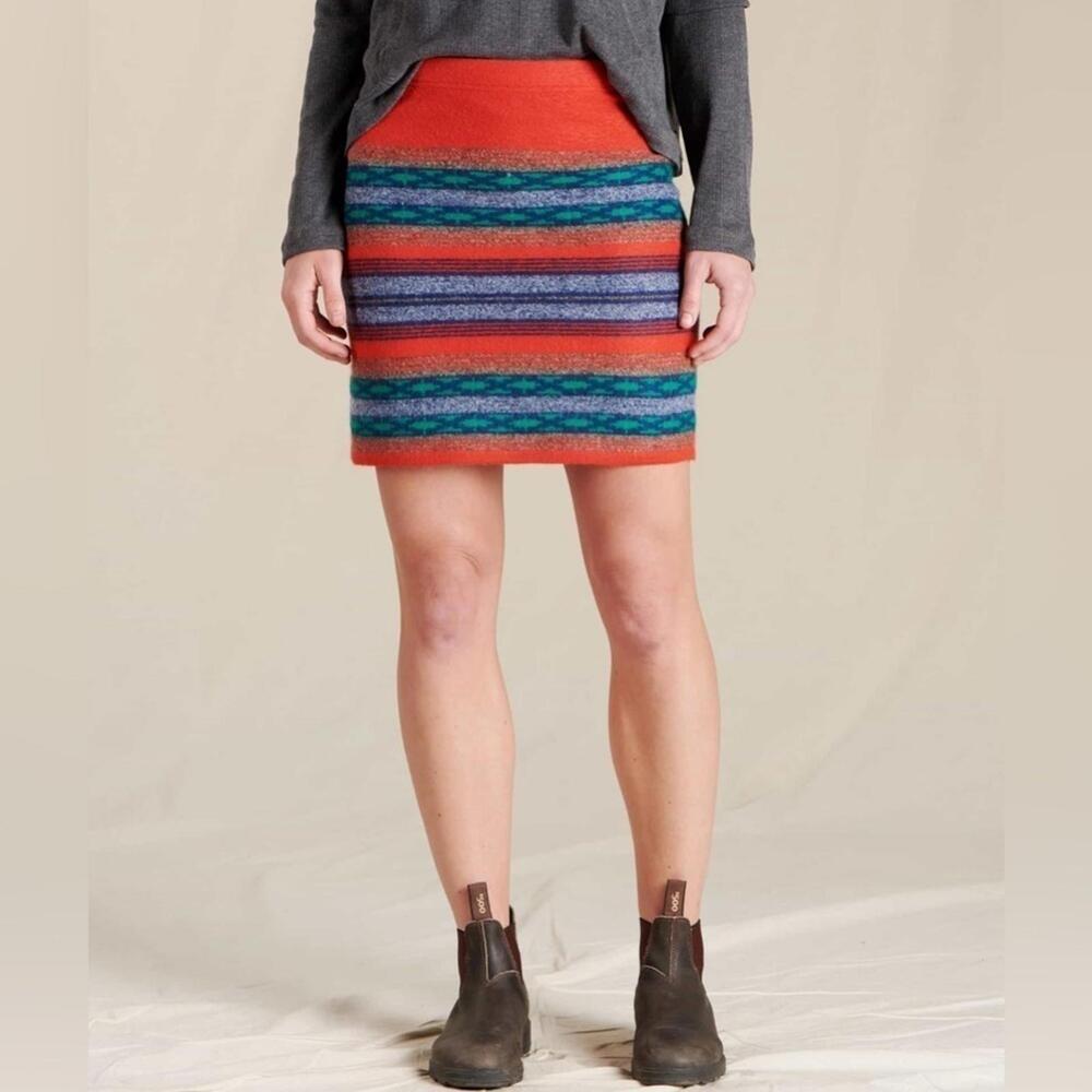 LAST ONE! NWT Toad&Co 100% Merino Wool Ethically Sourced Colorful Pencil Skirt M